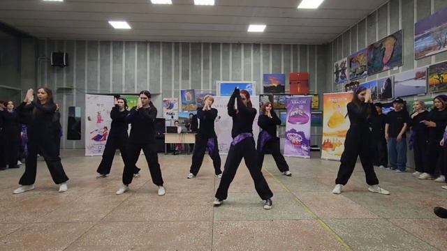 Номер K-pop и Hip-Hop групп. Преподаватели Владимир Мун,Владимир Ким и Айса Дорждеева. смотреть онлайн