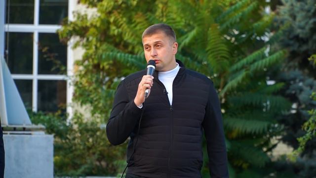 Зустрічі із жителями громад 5 жовтня смотреть онлайн
