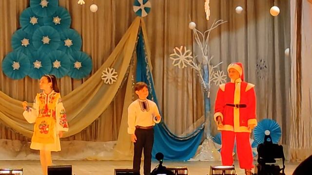 Новогоднее представление 2022. 18.12.2021. смотреть онлайн