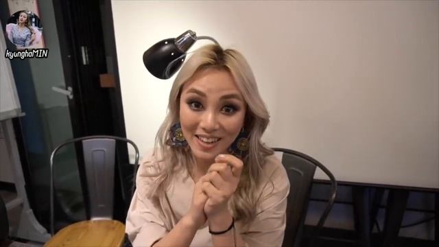 ХОДИЛА ПО КОРЕЕ С РУССКИМ МАКИЯЖЕМ СКОЛЬКО ВНИМАНИЯ!! РЕАКЦИЯ КОРЕЙЦЕВ 러시아 메이크업을 받다КЕНХА (러시아유튜버) смотреть онлайн