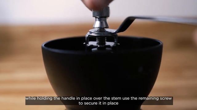 HOW TO | Adjust your BREMEN burr coffee grinder for fine & coarse ground coffee смотреть онлайн
