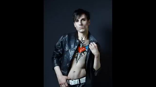 Sasha Bognibov - Against Discrimination; Nothing Else (solo version) смотреть онлайн
