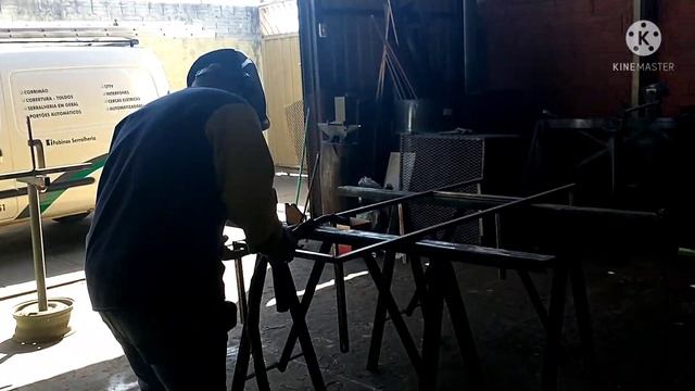 Como fabricar móvel de tubo metalon e madeiras смотреть онлайн