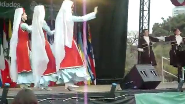 Армянский танец "Берд", Ermeni dansları смотреть онлайн