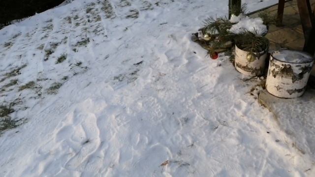 Обзор дачи, украшаем беседку, делаю новогодний венок! смотреть онлайн