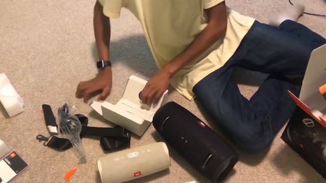 JBL XTREME 2 Unboxing смотреть онлайн