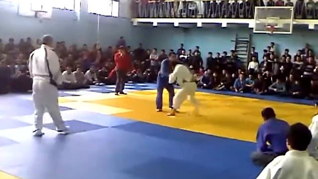 Uzbekiskiy kurrash смотреть онлайн