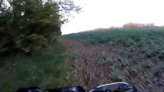 Regulmoto ZR , после работы поехал прокатиться смотреть онлайн