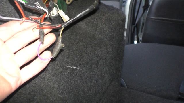 не работает кнопка багажника - ищем причину смотреть онлайн