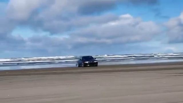 BMW E38 750il V12  #bmw #бмв #е38 #е32 #е36 #е60 #е39 #v12 #bmwindividual