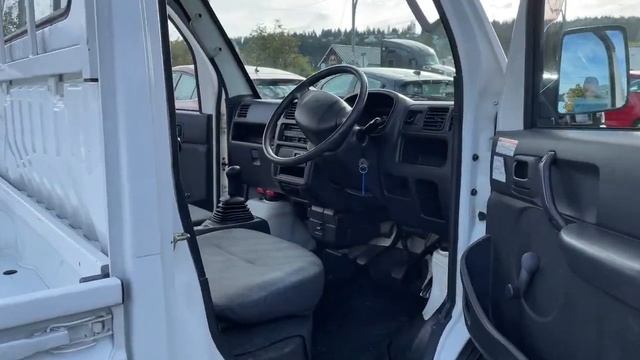 2005 Suzuki Carry Truck смотреть онлайн