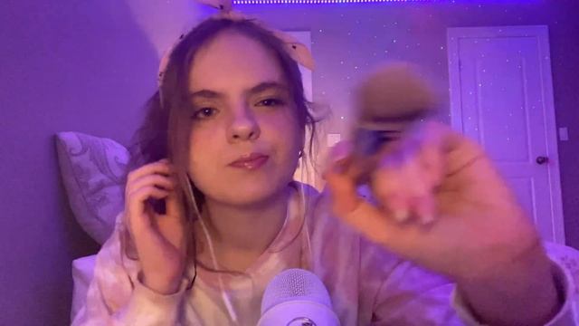 ASMR FAST MAKEUP APPLICATION BUT NO TALKING! / Personal Attention, Tapping, & Hand sounds ✨? смотреть онлайн