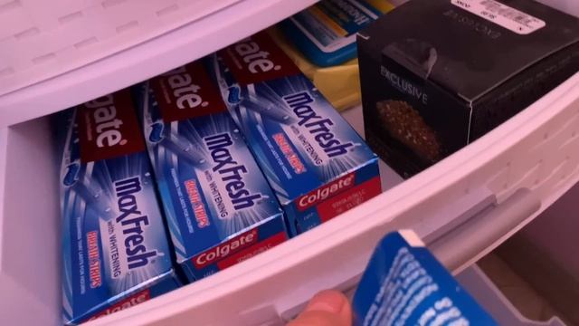 ПОКАЗЫВАЮ ЧТО Я ХРАНЮ В ЯЩИКАХ?ОБЗОР ВАННОЙ КОМНАТЫ смотреть онлайн