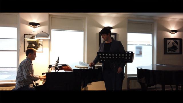 The Salley Gardens by Benjamin Britten. Dean Power, Tenor. James Hurley, Pianist. смотреть онлайн