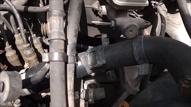 Arreglando manguera de forma provisoria con cinta / Emergencia смотреть онлайн