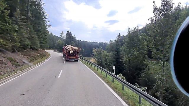 ОПАСНАЯ ДОРОГА, И ОБРЫВИСТЫЕ МЕСТА смотреть онлайн