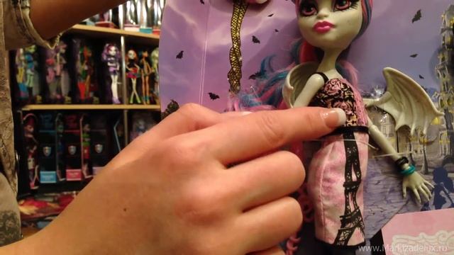 Рошель Скариж Школа монстров. Rochelle Goyle Scaris Monster High обзор на русском смотреть онлайн