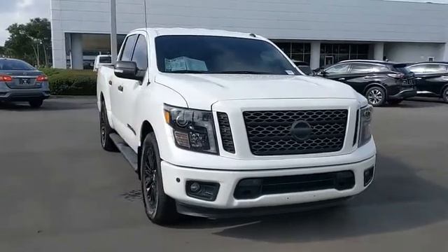 2018 Nissan Titan DeLand Nissan N525763A смотреть онлайн
