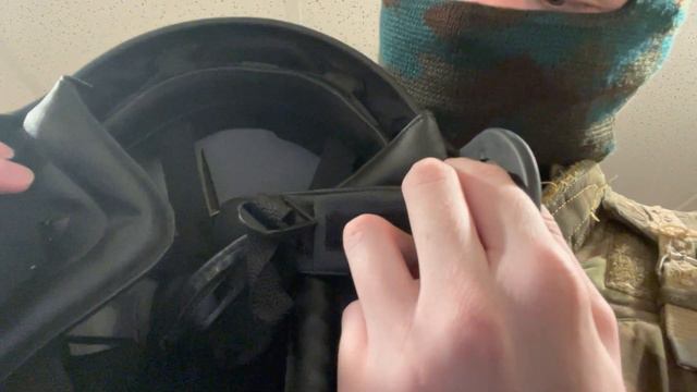 Extremely rare Russian Visorless Maska-1 helmet showcase (Маска-1) // Second Chechen War Era смотреть онлайн