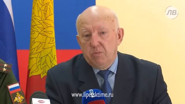 Первых новобранцев весеннего призыва из Липец... смотреть онлайн