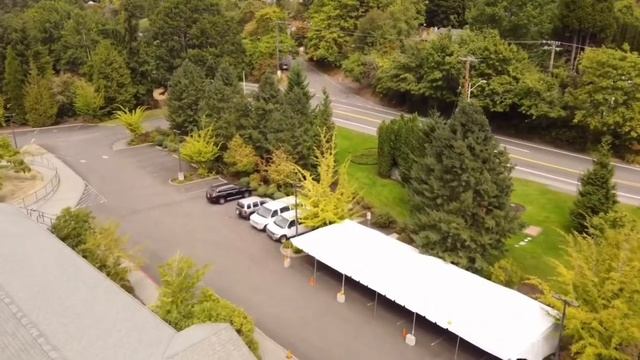 Riverdale High School Drone Tour - gAir VISUALS смотреть онлайн