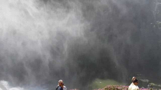 Водопад Дамбри. Dambri waterfall. смотреть онлайн