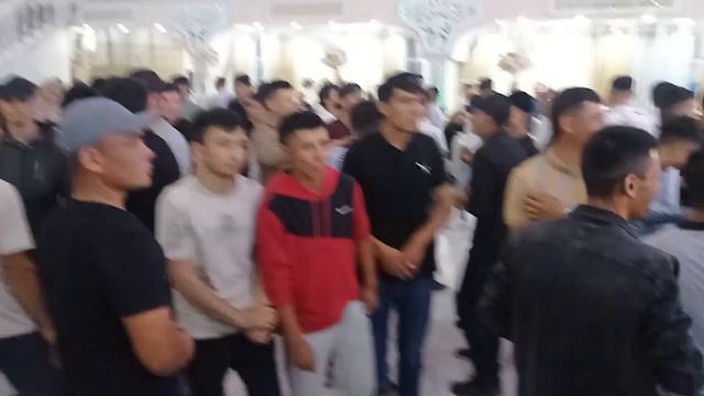 Тулик кисми эртага жойланади туйни кутаётганлар борми бу телефон варианти? смотреть онлайн