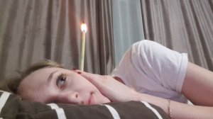 Чистим уши 👂 используем фитосвечи 🤭лежу с факелом , не двигаюсь 🤣