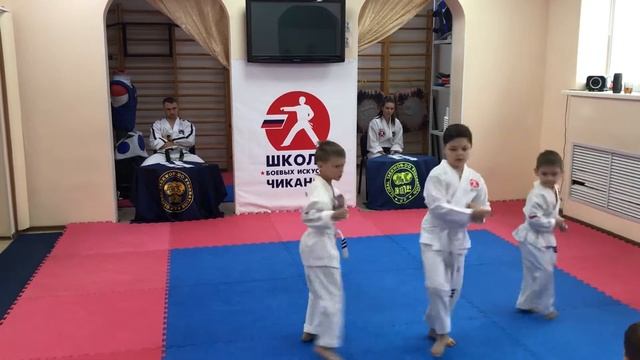 Туль Чон-Джи. Аттестация на бело-желтый пояс по Таэквондо смотреть онлайн