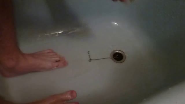 Как отмыть ноги после дачи смотреть онлайн