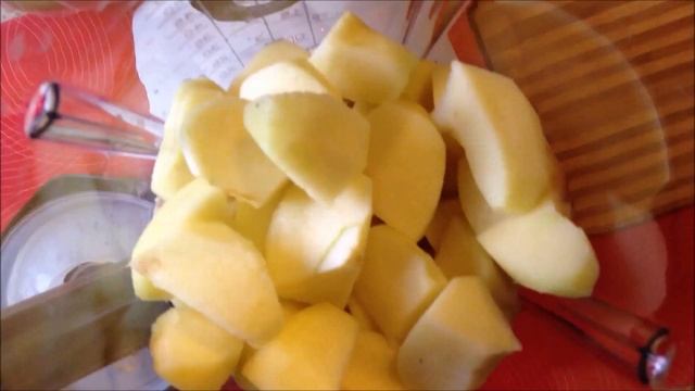 Делаем яблочно-банановый смузи смотреть онлайн