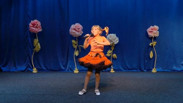Орлова Арина, ДВС "Звонче!" "Оранжевая песенка" смотреть онлайн