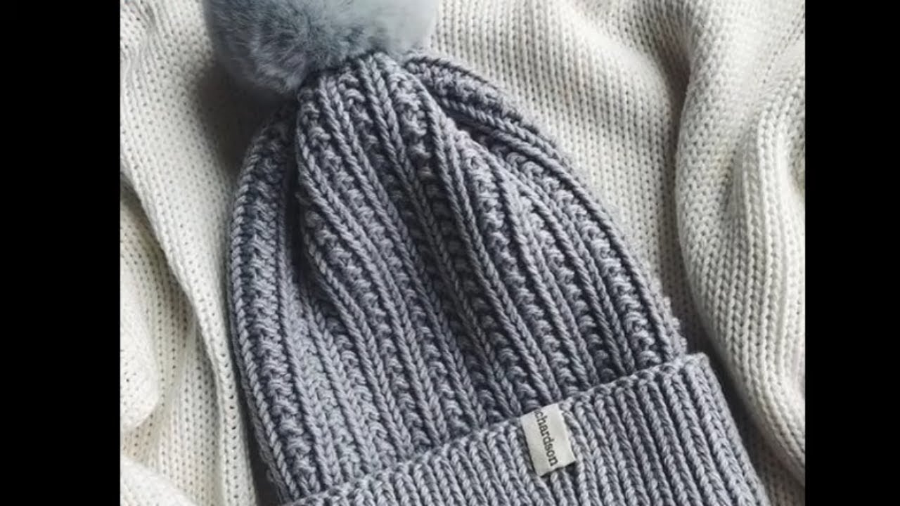 Вязанная шапка спицами за вечер .МК для начинающих. смотреть онлайн