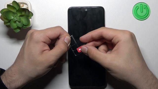 Cómo insertar la tarjeta SIM en REDMI Note 12 смотреть онлайн