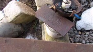 Пушсало или отработку в ржавый с грязью порог