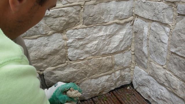 Затирка швов дикоротивного камня смотреть онлайн