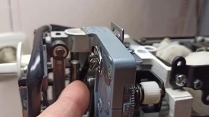 Ремонт машинки Джаноме 423S. Не шьёт вообще. Кратко.