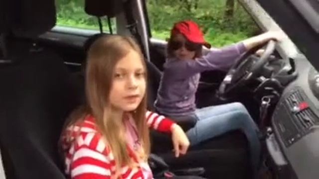 Дуэт ,, Легкий бриз " - Даша Ре и Поля Лю . смотреть онлайн