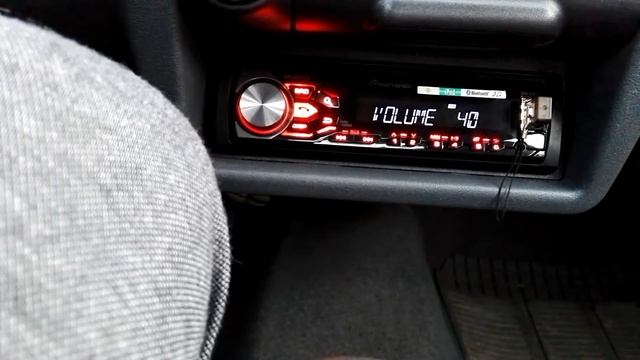 Pioneer mvh-380 + Gladen m-line 130 V2 felicie смотреть онлайн