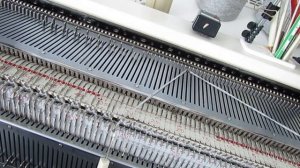 Закрытие резинки 2х2 через иглу на машине