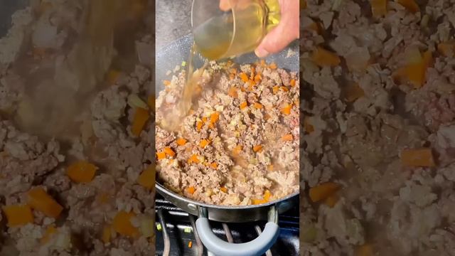 Salsa Boloñesa exquisita!! para acompañar tu pasta favorita!! receta muy fácil y deliciosa!! смотреть онлайн