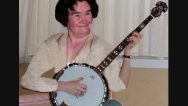 Susan Boyle humor - Susan plays the banjo! смотреть онлайн