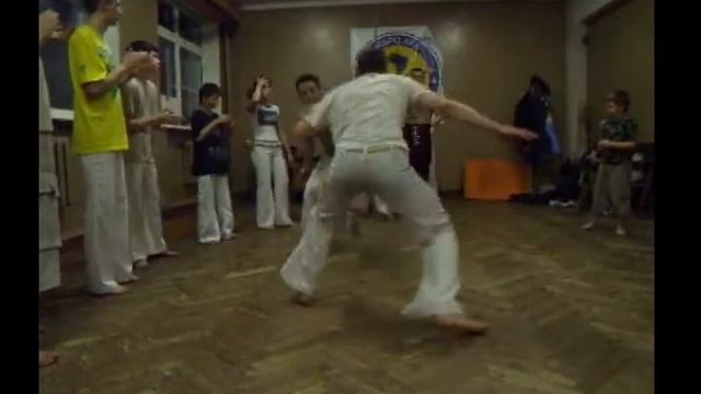 КЛИП КАПОЭЙРА / °Alex Capoeira Show° / Alex Capoeira school and groupe. Школа Алекс капоэйра 2009г. смотреть онлайн