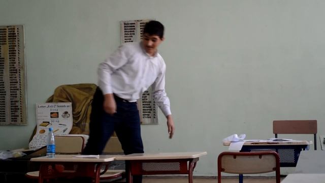 Клуб весёлых и нахо́дчивых в школе №2 города Ниноцминда смотреть онлайн