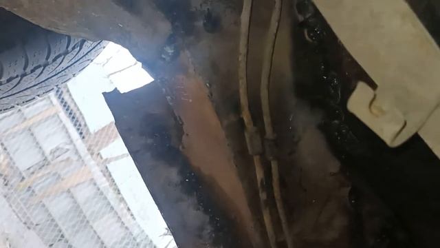 Заварив відірваний на пеньках ланжерон думаю буде триматись смотреть онлайн