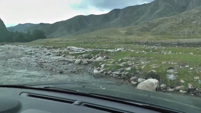 Вброд на машине по красивым местам Горного Алтая! travel-altai.ru смотреть онлайн