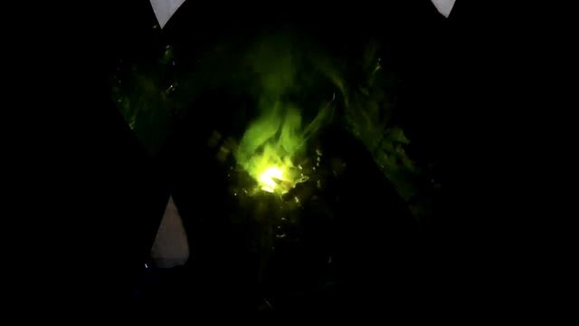 Как правильно и быстро зажигать электроды УОНИ смотреть онлайн