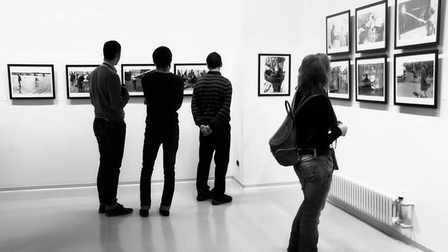 Выставка фотографий «Манифест ТРИВА» в Эрарте смотреть онлайн