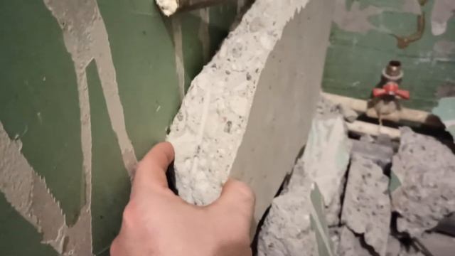 Ломаю стены в туалете ванне, без перфоратора без шума и пыли. смотреть онлайн