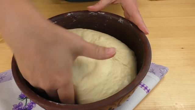 Люди сходят с ума от этих булочек / Домашняя выпечка с кокосовой начинкой смотреть онлайн